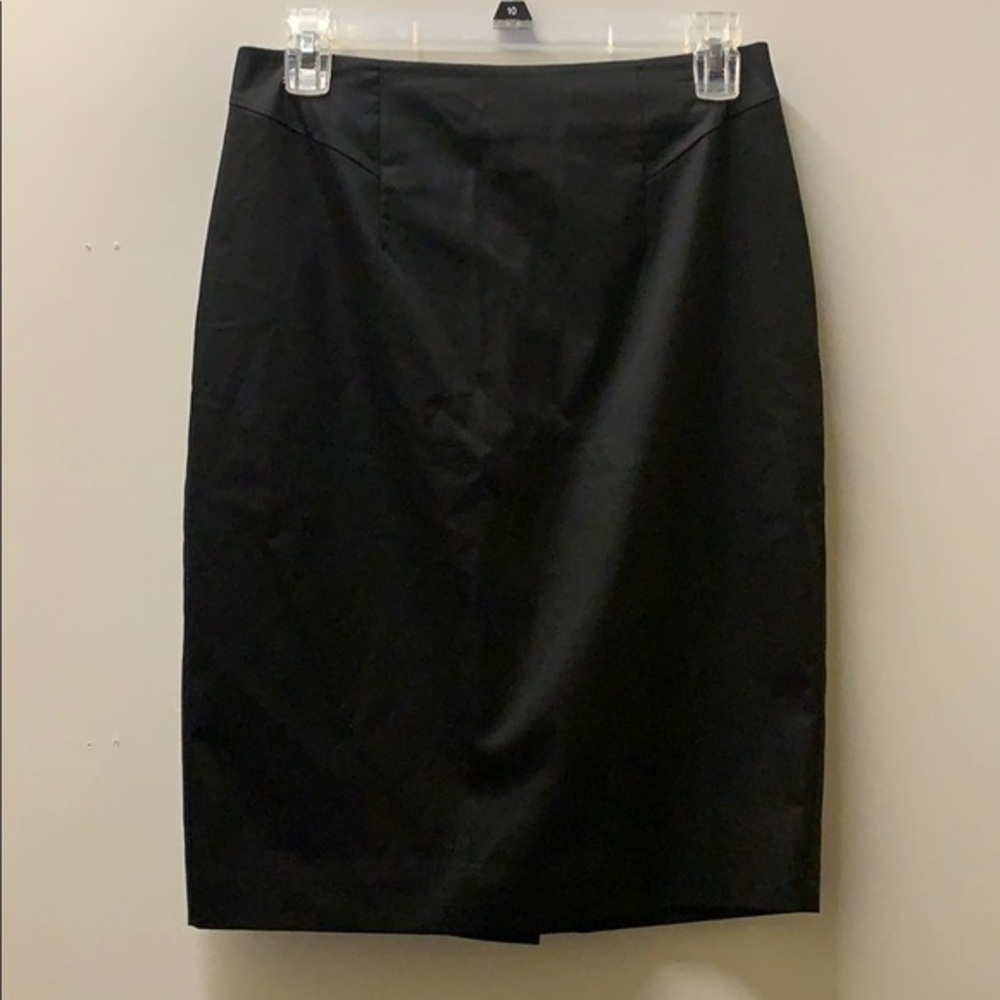 Ann Taylor black pencil skirt